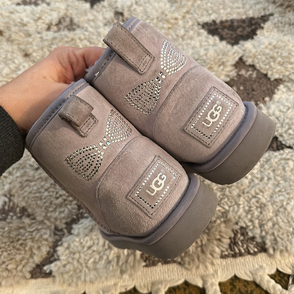 UGG Australia Lilac Boots US 7